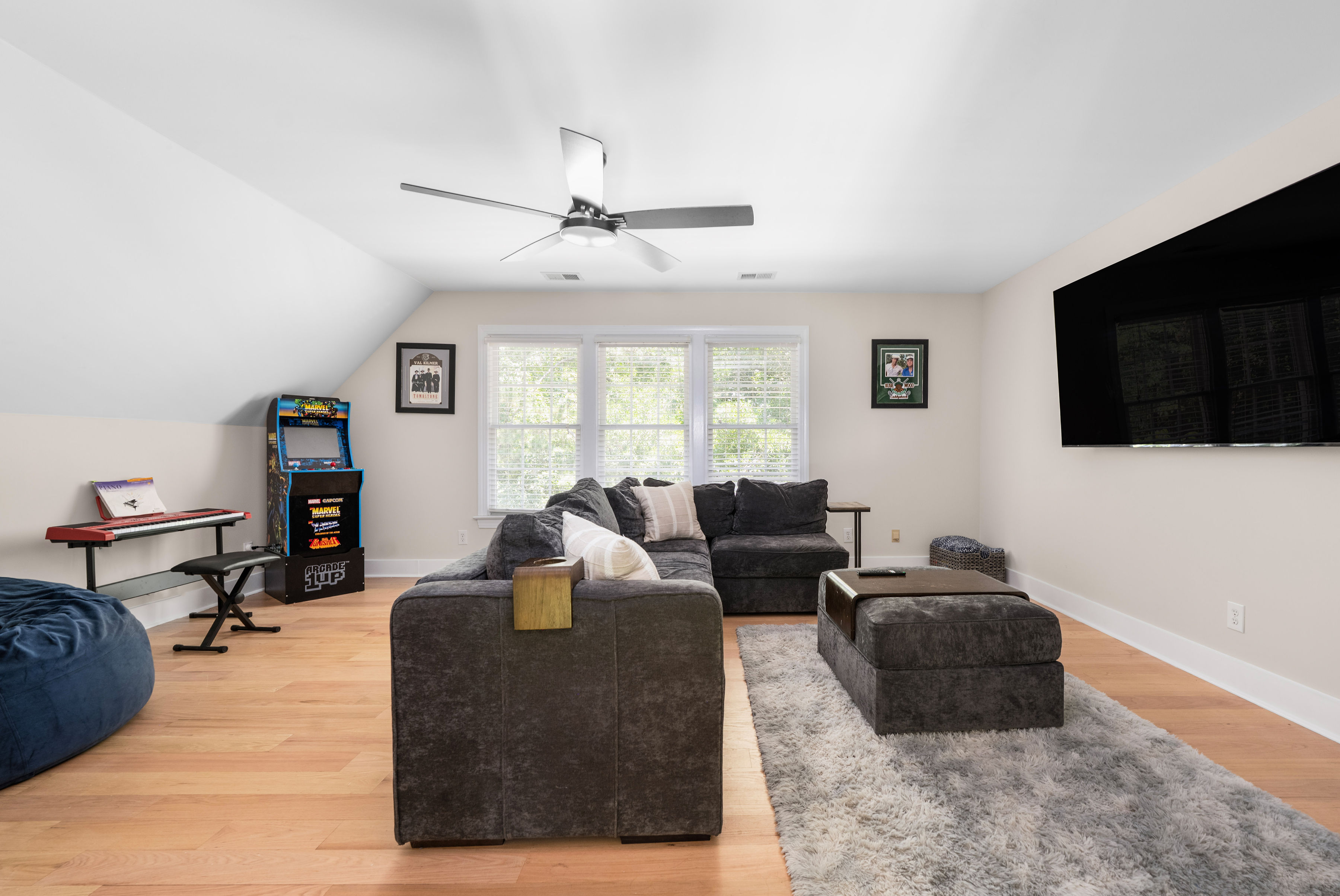 Second-floor bedroom or flex bonus space.